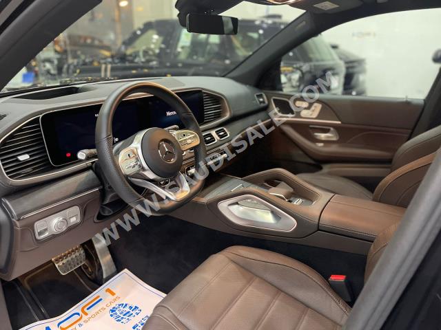 2022 مرسيدس - بنز جي إل إس 450