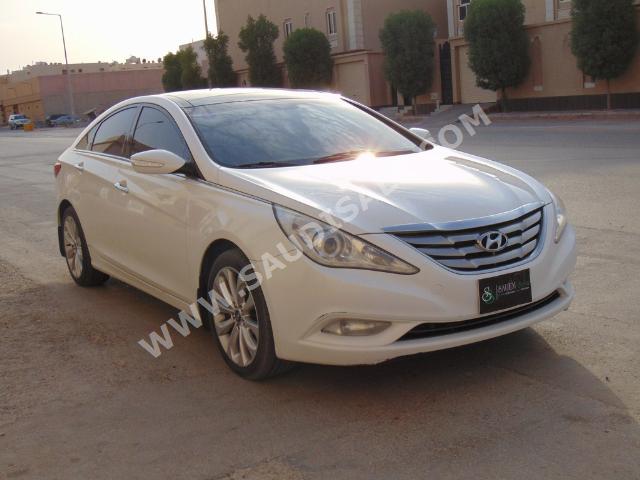 2012 هيونداي سوناتا