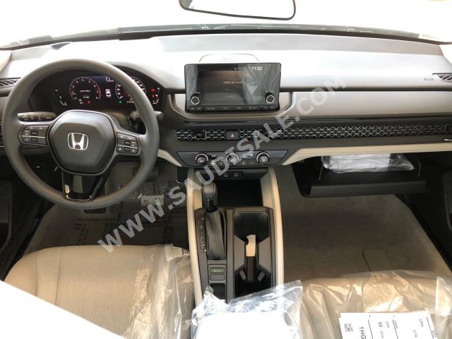 2023 هوندا اكورد ال اكس