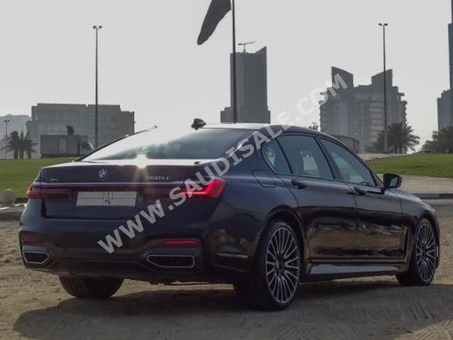 2021 بي ام دبليو الفئة السابعة 750 إل أي