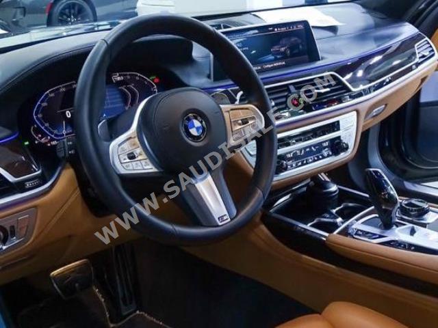 2021 بي ام دبليو الفئة السابعة 750 إل أي