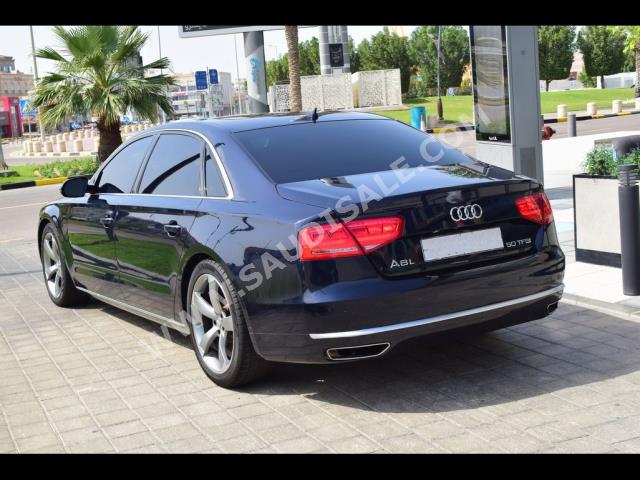 2011 اودي اي 8 ال