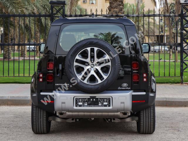 2023 لاند روفر ديفيندر اس اي