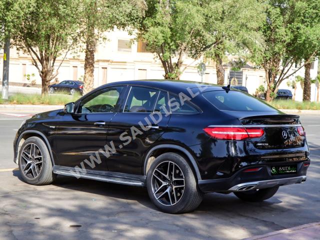 2017 مرسيدس - بنز جي إل إي 43 أي إم جي