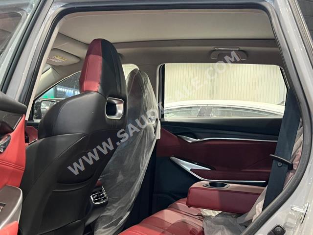 2023 شانجان سي اس 75 بلس