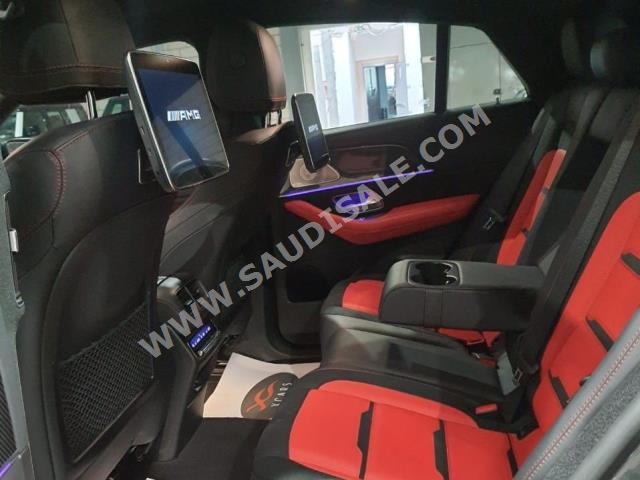 2021 مرسيدس - بنز جي إل إي 53 أي إم جي