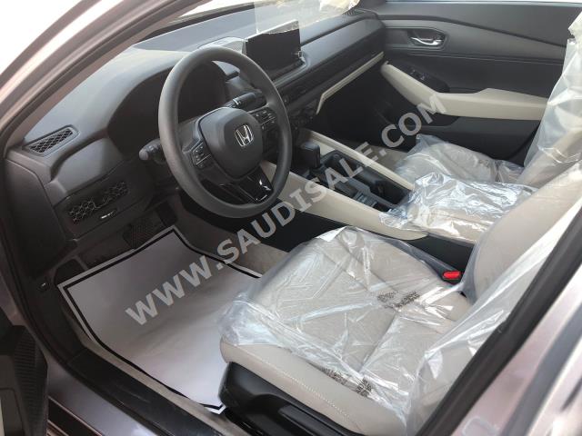 2023 هوندا اكورد ال اكس