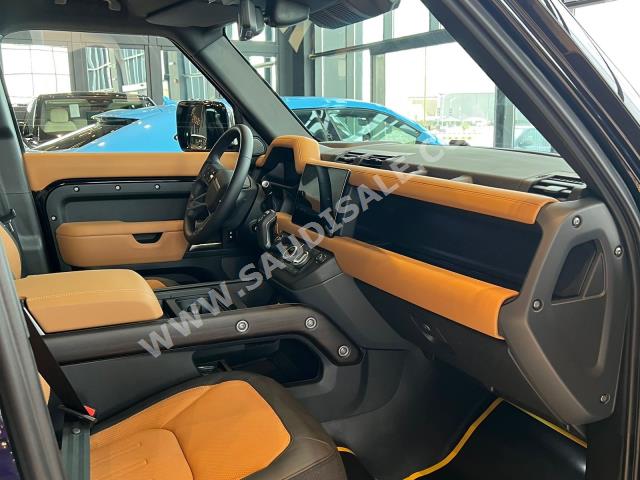 2024 لاند روفر ديفيندر اكس