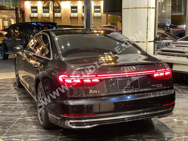 2023 اودي اي 8 ال