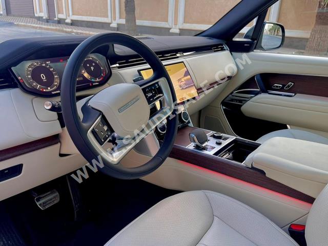 2023 لاند روفر رينج روفر فوج اس اي