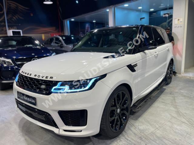 2017 لاند روفر رينج روفر سبورت سوبر تشارج