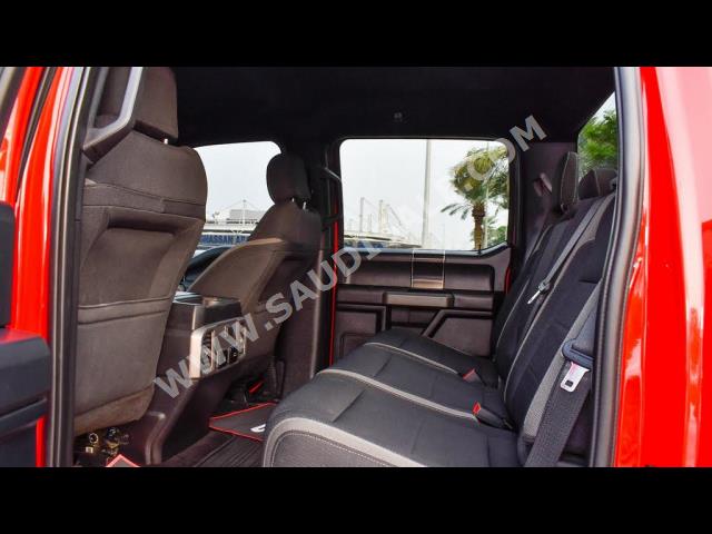 2019 فورد اف 150 اس في تي رابتر