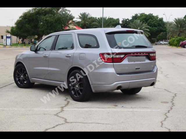 2015 دودج دورانغو ار تي