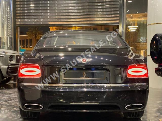 2014 بنتلي كونتيننتل فلاينج سبير