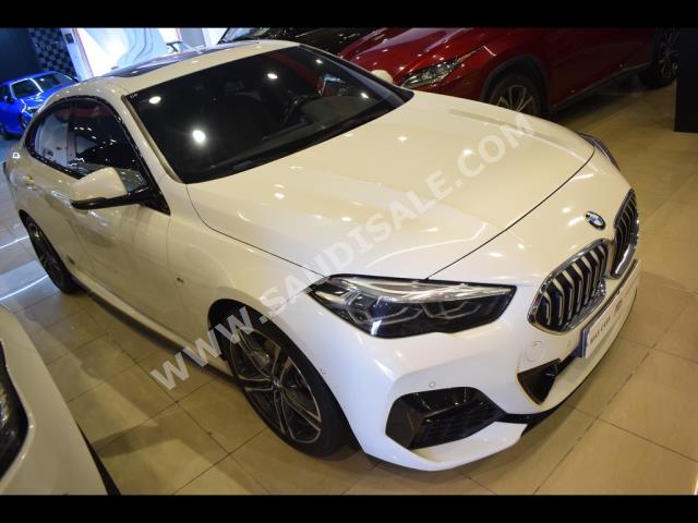 2021 بي ام دبليو الفئة الثانية 218 أي