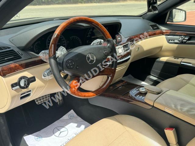 2012 مرسيدس - بنز إس 500 أي إم جي