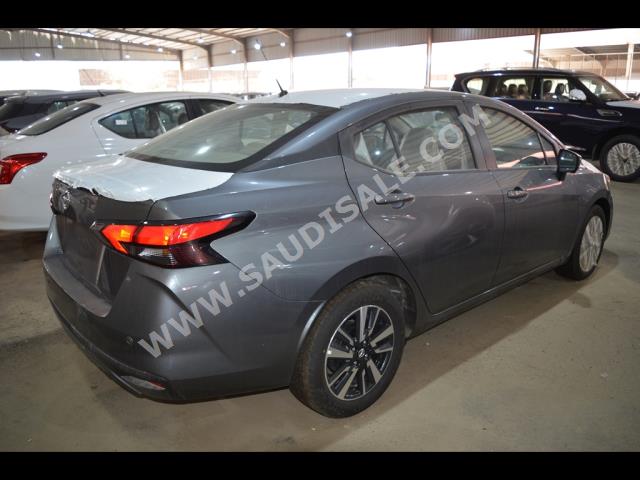 2023 نيسان صني