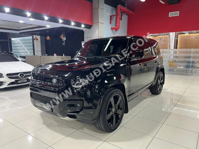 2023 لاند روفر ديفيندر