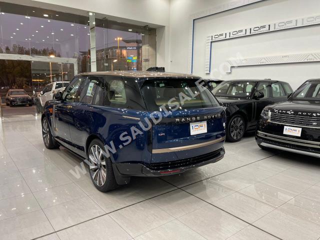 2023 لاند روفر رينج روفر اس في اوتوبيوغرافي