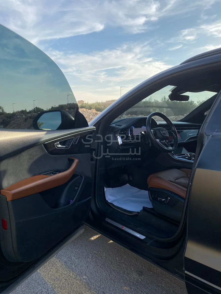 2020 Audi Q8 Quattro 55TFSI