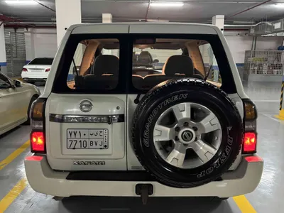 2015 نيسان باترول ربع