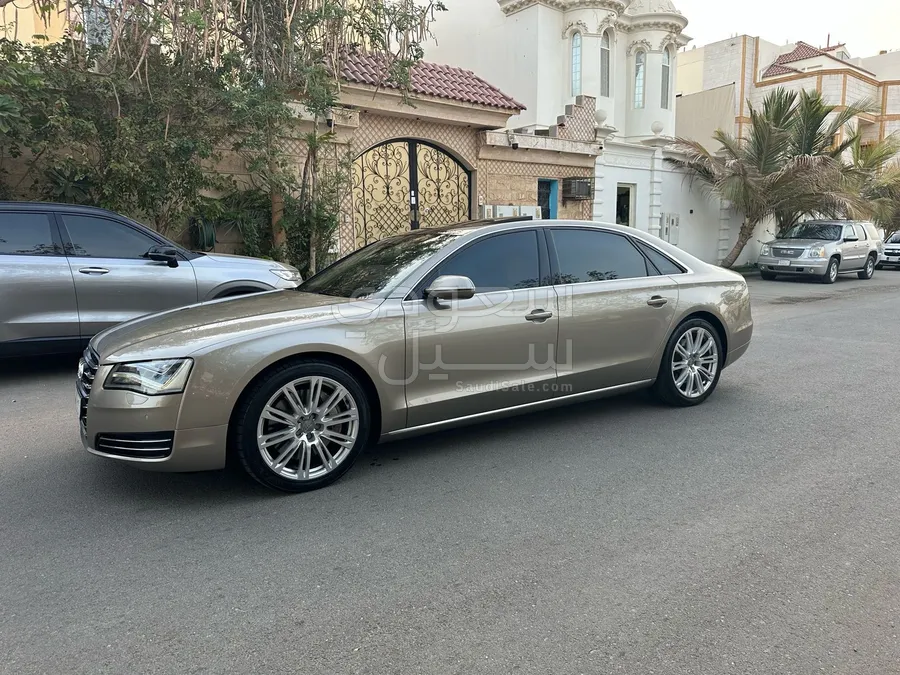 2011 اودي اي 8