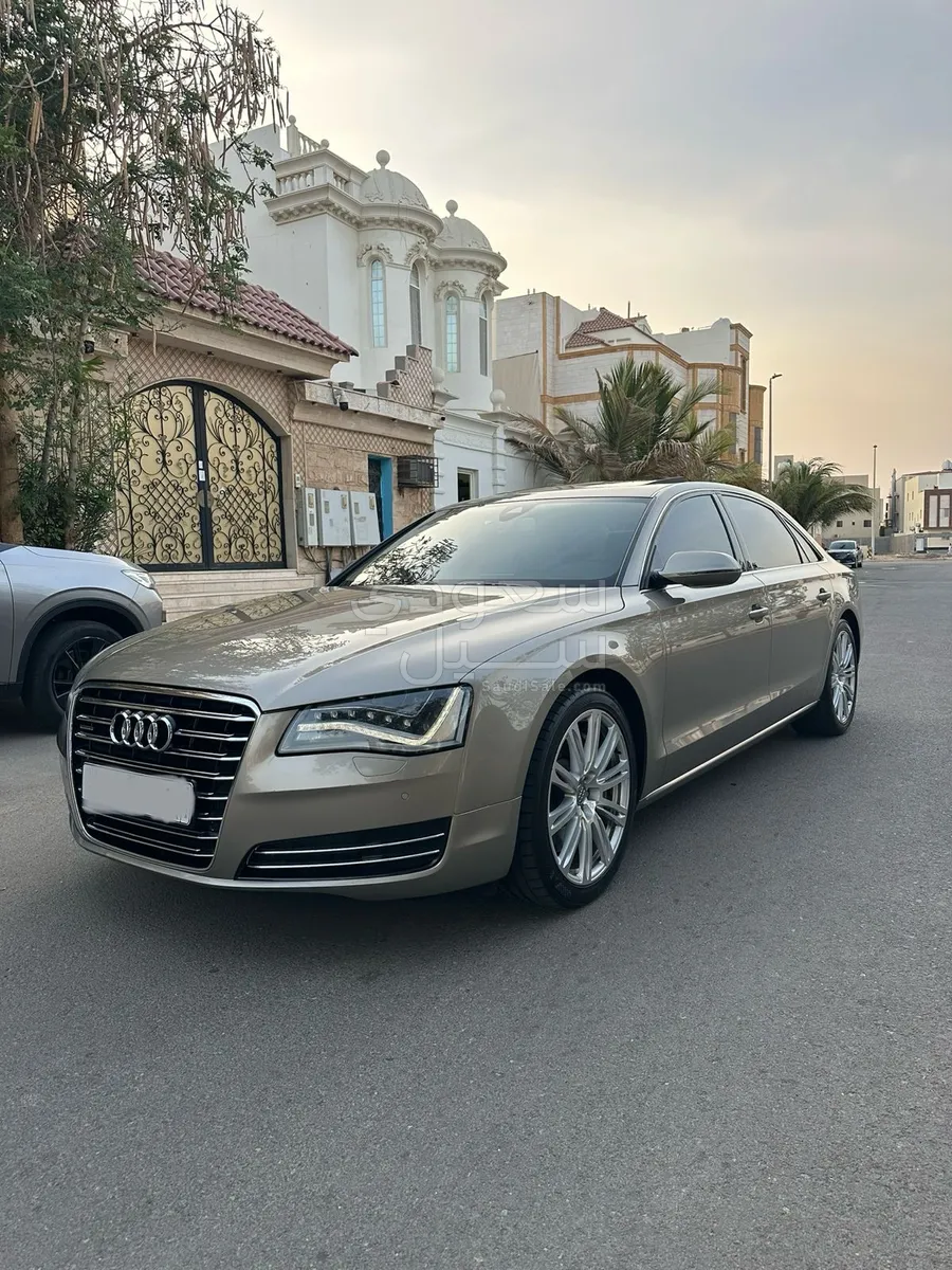 2011 اودي اي 8