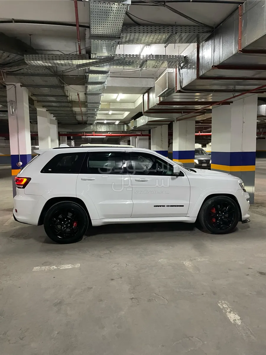 2015 Jeep Grand Cherokee SRT