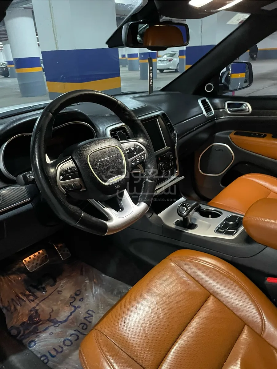 2015 Jeep Grand Cherokee SRT