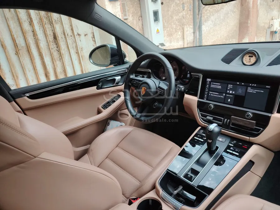 2023 بورش ماكان تي