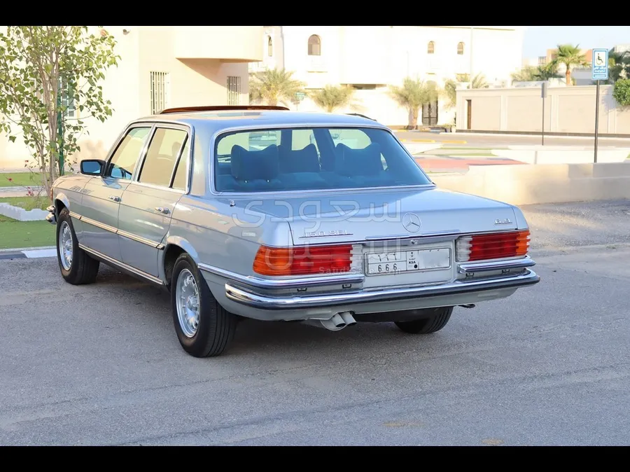 1980 مرسيدس - بنز إس إي إل 450