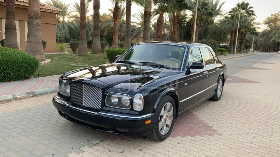 2000 بنتلي ارناج