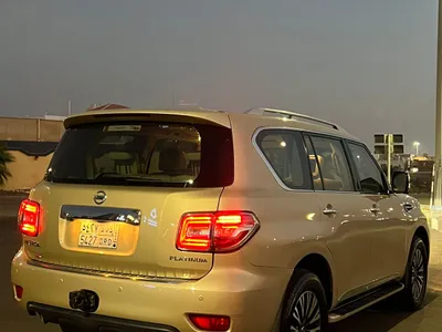 2017 نيسان باترول بلاتينيوم