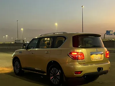 2017 نيسان باترول بلاتينيوم