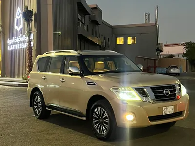 2017 نيسان باترول بلاتينيوم