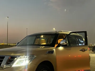 2017 نيسان باترول بلاتينيوم