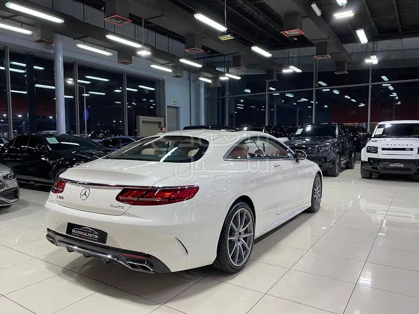 2020 Mercedes-Benz S 560 Coupe