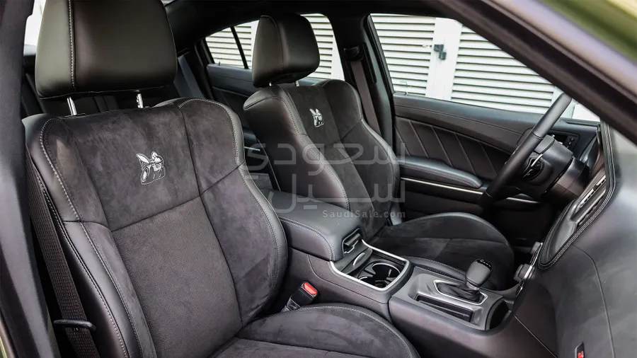 2023 دودج تشارجر ار تي سكات باك