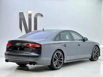 2017 Audi S8