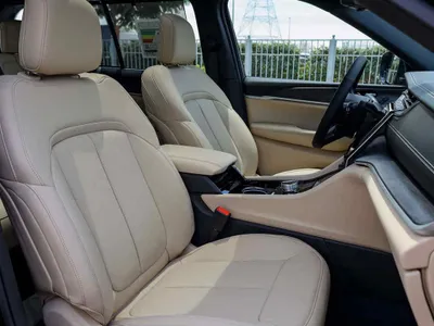 2024 Jeep Grand Cherokee Limited blus