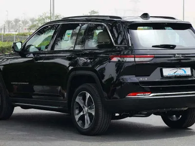 2024 Jeep Grand Cherokee Limited blus