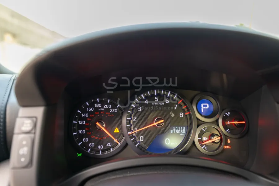 2019 نيسان جي تي - ار