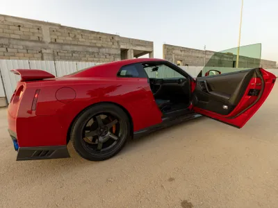 2019 نيسان جي تي - ار