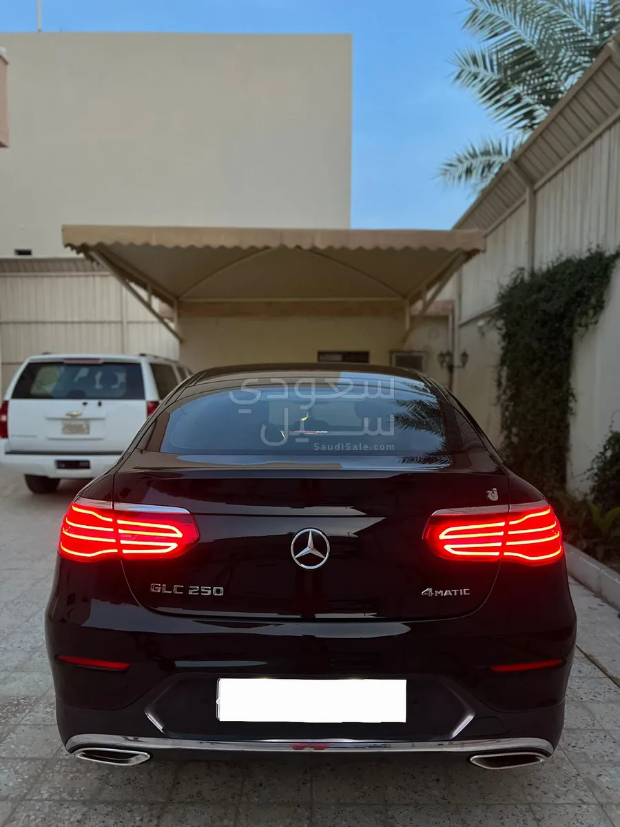 2018 Mercedes-Benz GLC 250