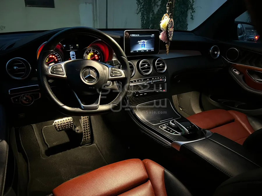 2018 Mercedes-Benz GLC 250