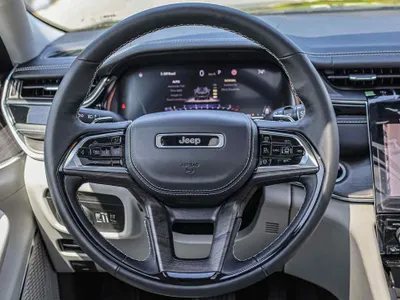 2023 Jeep Grand Cherokee Overland