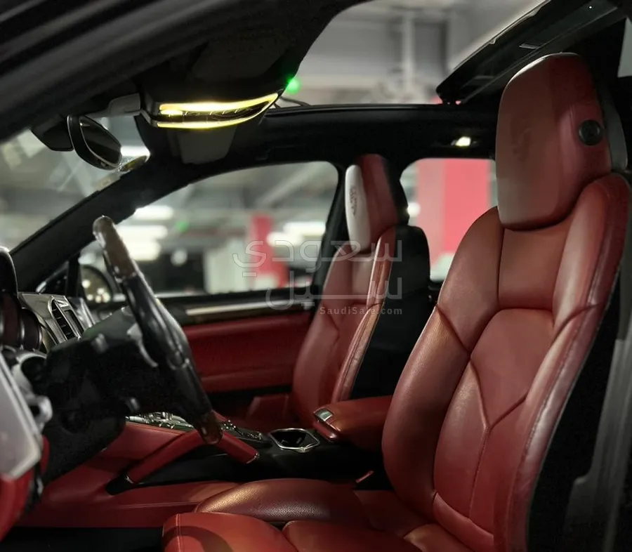 2014 Porsche Cayenne S