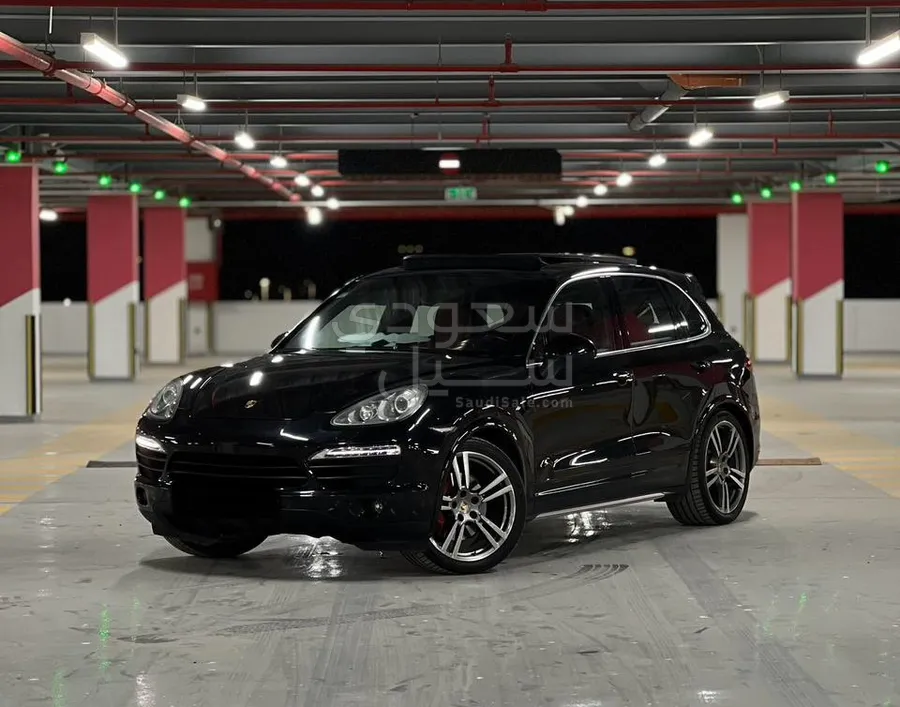 2014 Porsche Cayenne S