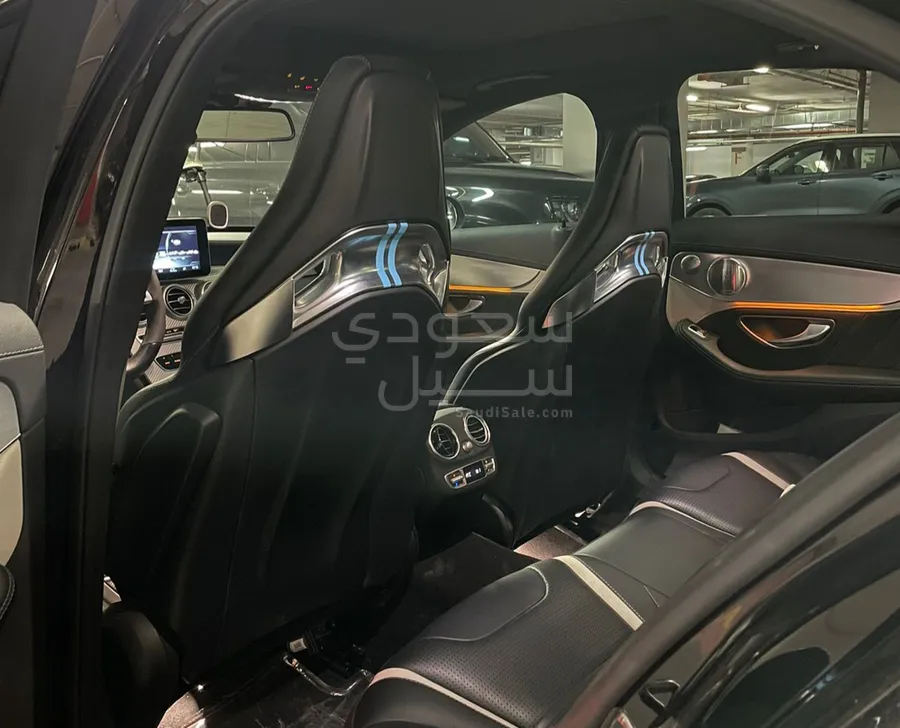 2017 Mercedes-Benz C 63S AMG