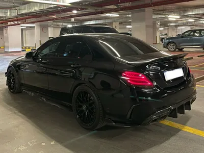 2017 Mercedes-Benz C 63S AMG
